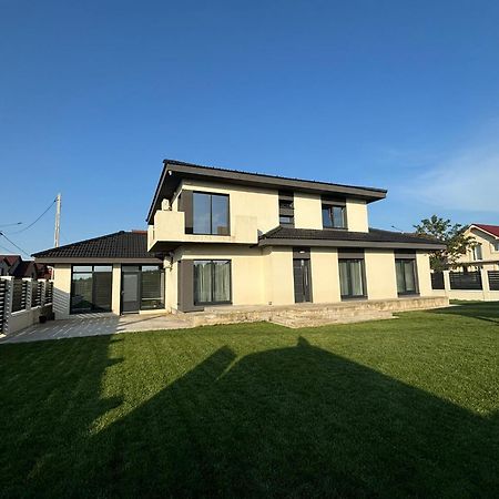 Casira Guesthouse Sînmartin Zewnętrze zdjęcie