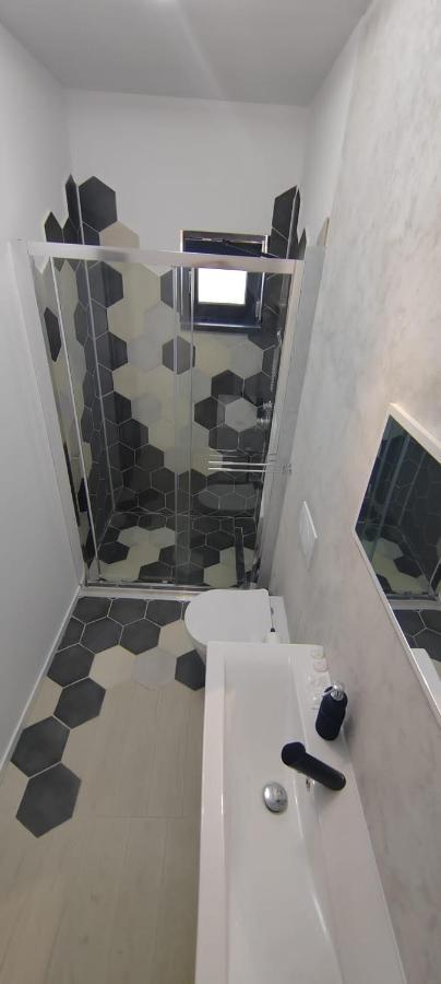 Casira Guesthouse Sînmartin Zewnętrze zdjęcie