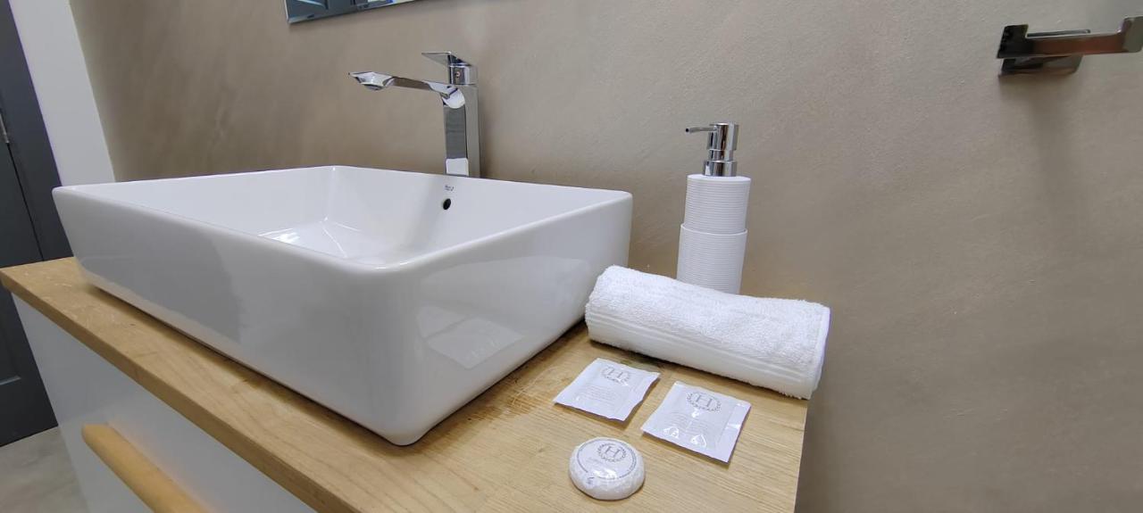 Casira Guesthouse Sînmartin Zewnętrze zdjęcie