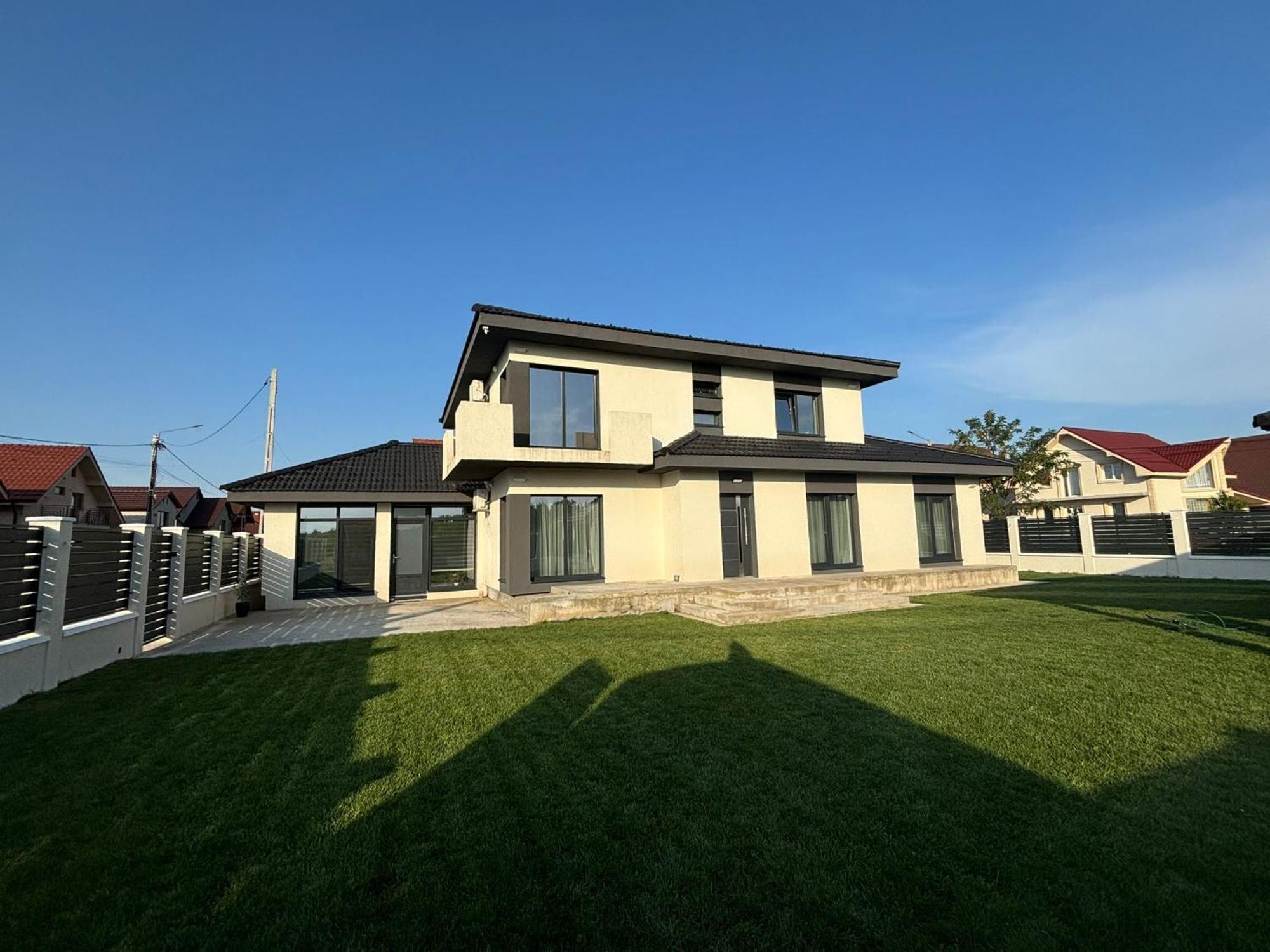 Casira Guesthouse Sînmartin Zewnętrze zdjęcie