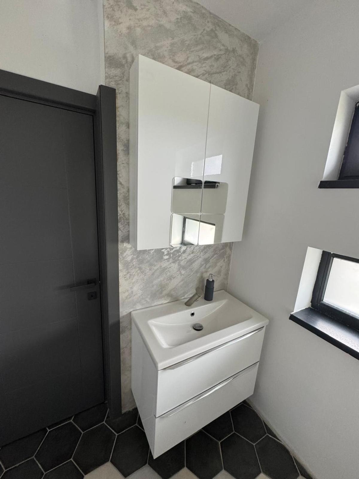 Casira Guesthouse Sînmartin Zewnętrze zdjęcie